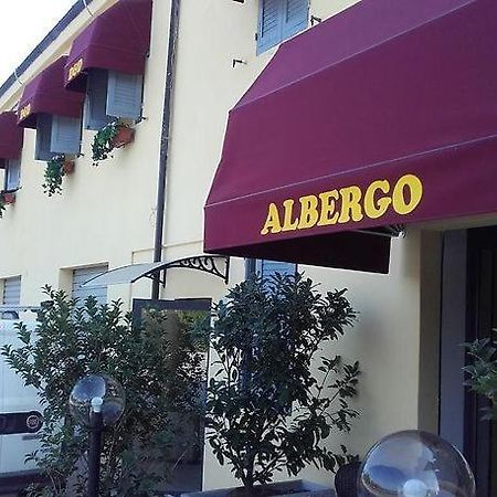Hotel Ded 1 Checkin A Richiesta Parma Buitenkant foto